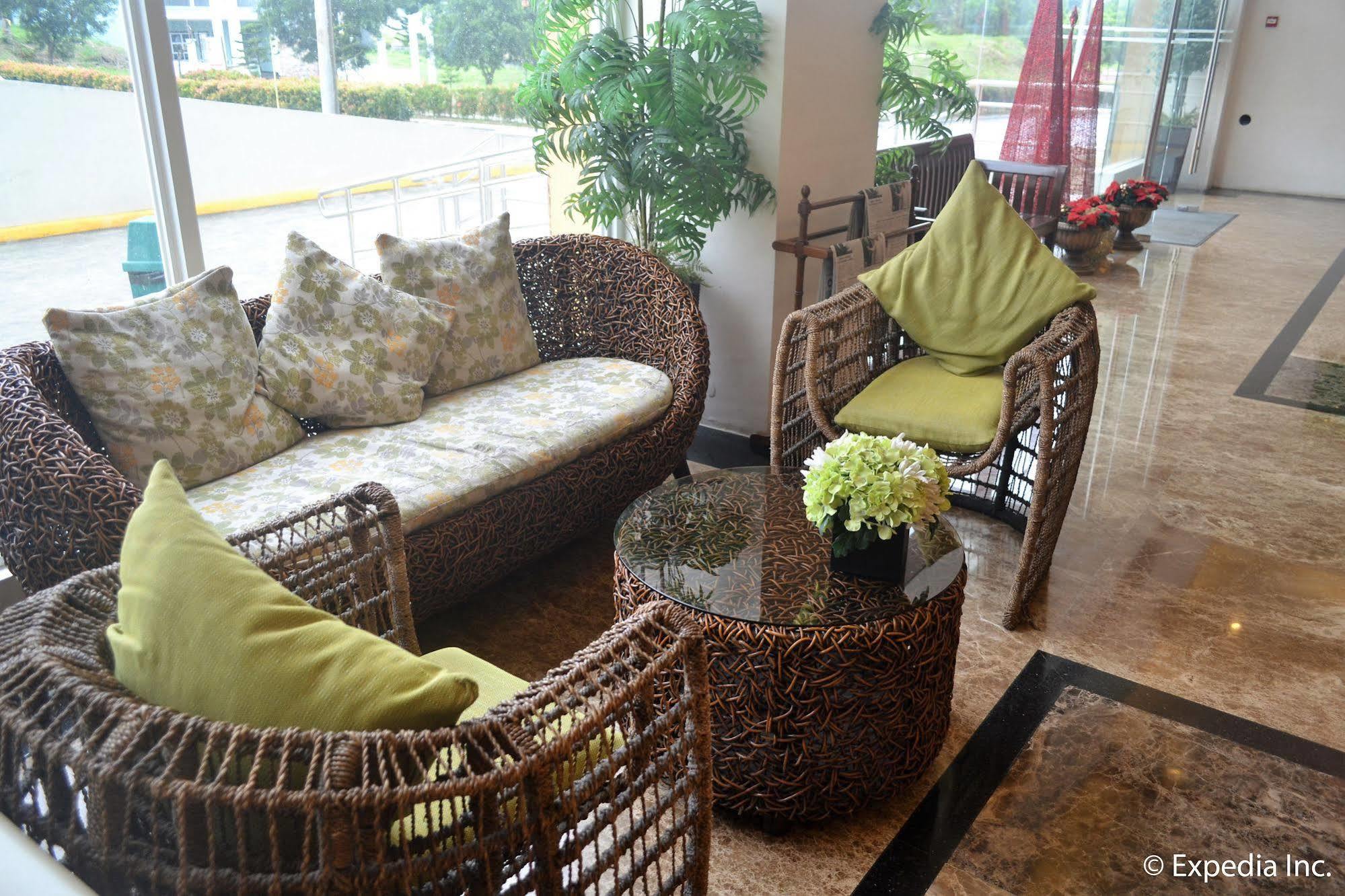 Destination Hotel Tagaytay Tagaytay City Екстер'єр фото